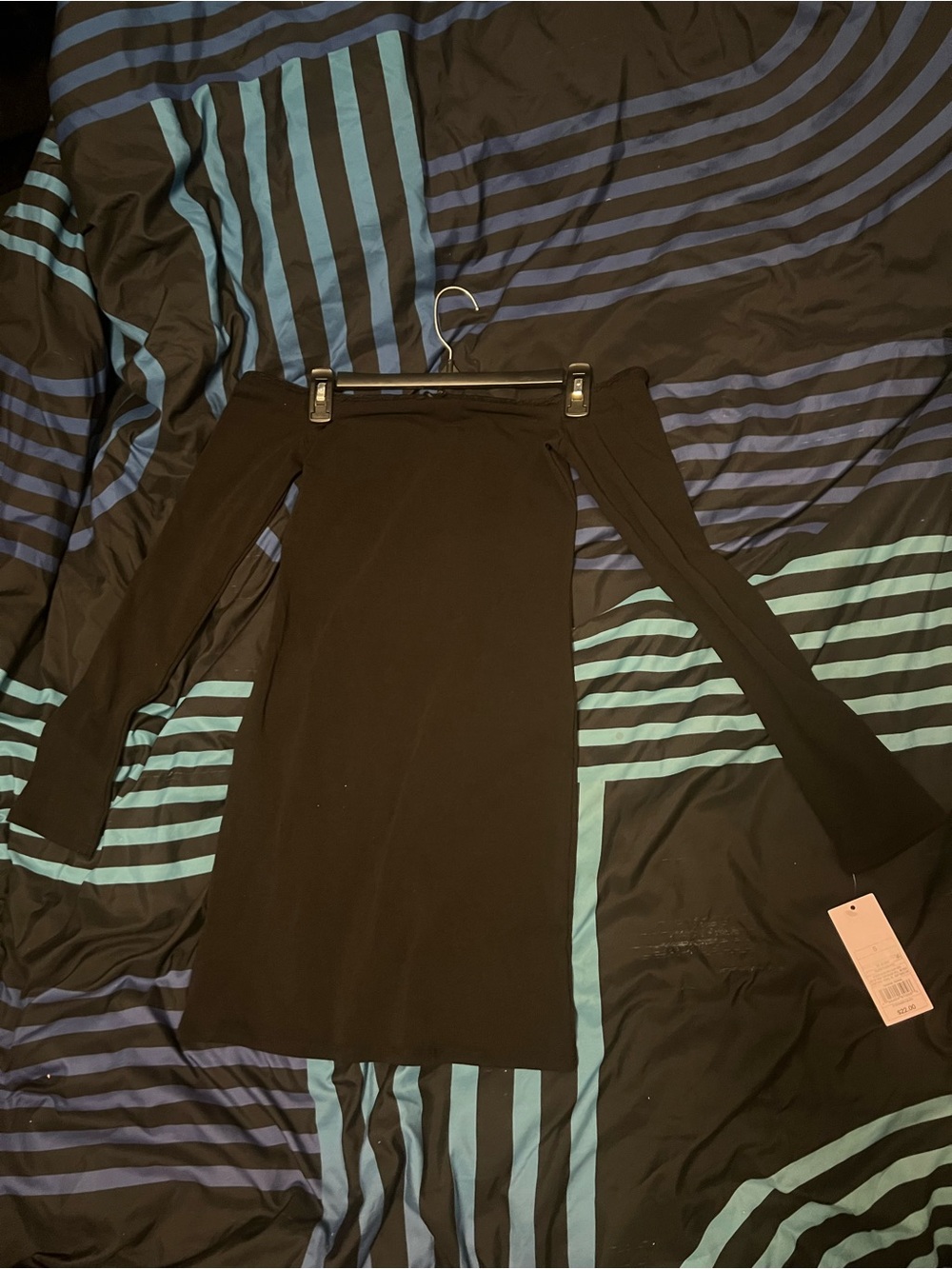 Black Off-Shoulder Bodycon Dress